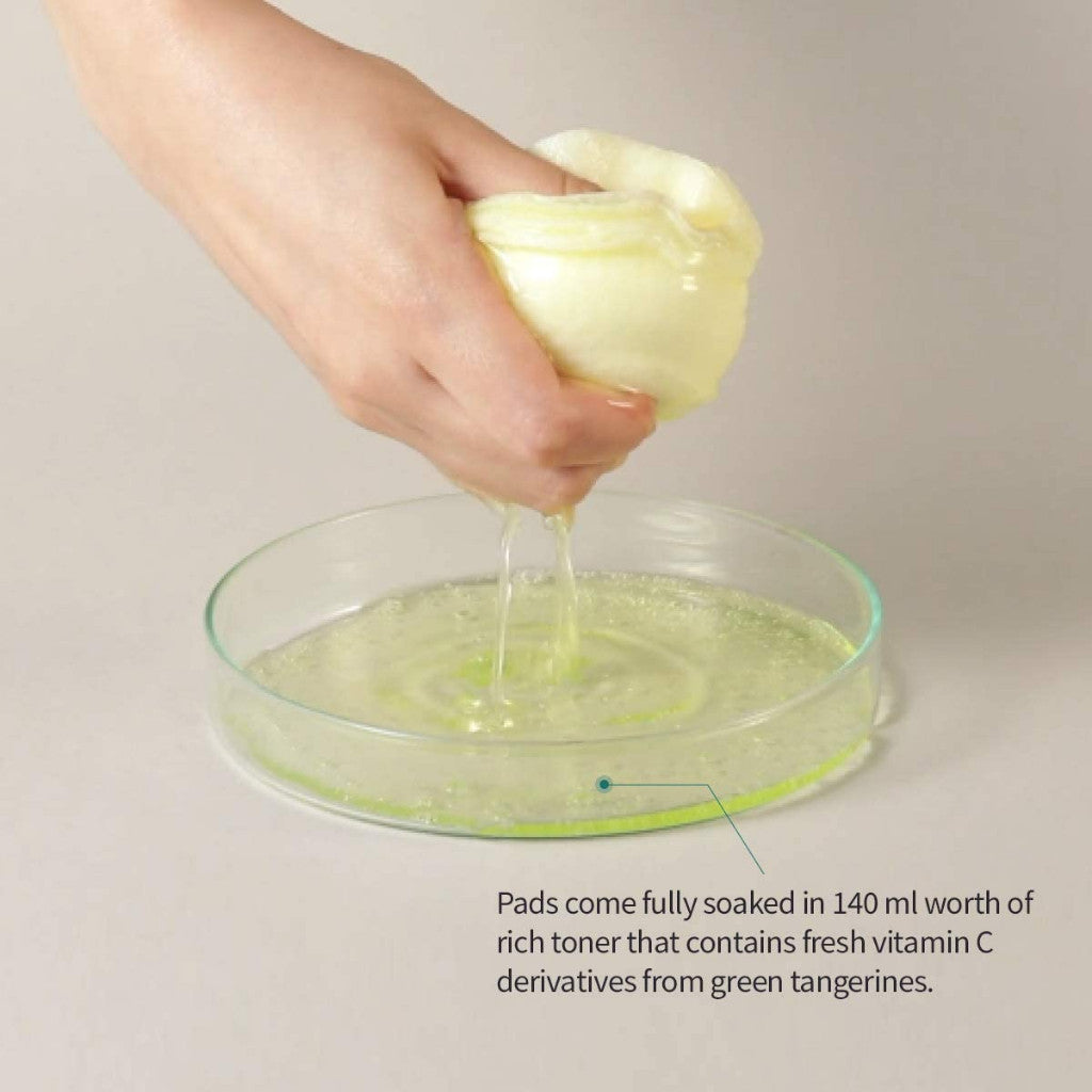 GOODAL Green Tangerine Vitamin C Toner Pads with ‘5-in-1’ Effect, Exfoliates, Tones, Moisturizes, and Detoxifies Sensitive Skin (70 Pads)