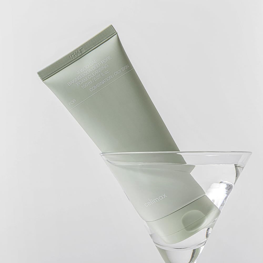 CELIMAX Ji Woo Gae Baking Soda Deep Pore Cleansing Foam 150ml