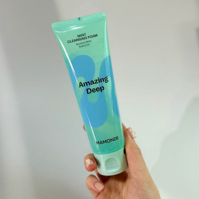 MAMONDE Amazing Deep Mint Cleansing Foam 120ml