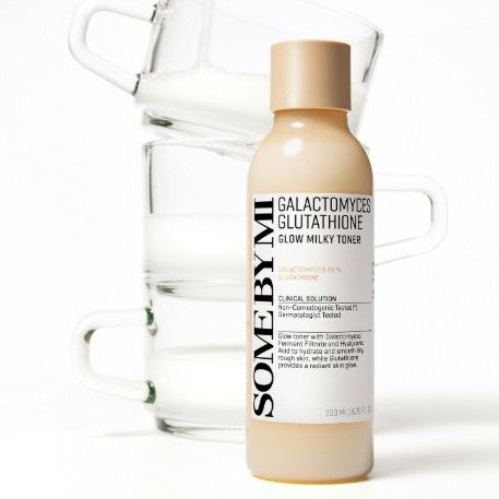 Tónico lácteo iluminador con galactomyces y glutatión SOME BY MI, 200 ml