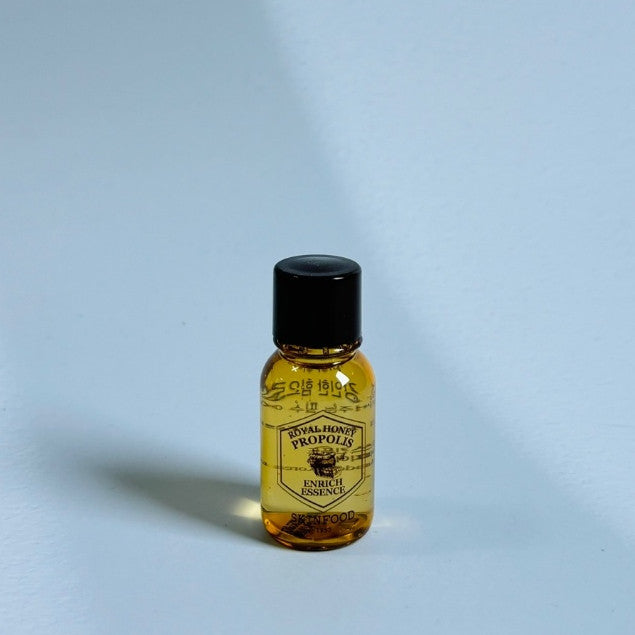 [MINI] SKINFOOD Royal Honey Propolis Enrich Toner 10ml / Pantothenic Water Parsley Toner 10ml