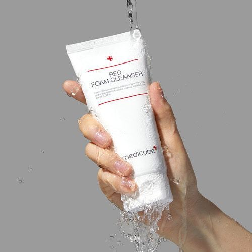 MEDICUBE Red Foam Cleanser 120ml