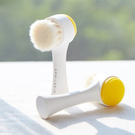 APRILSKIN Real Cleansing Pore Brush