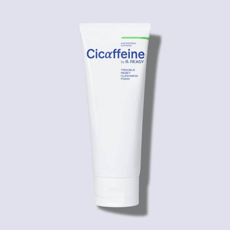 Espuma limpiadora B. READY Cicaffeine Trouble Reset en un tubo blanco con tapa abatible blanca.
