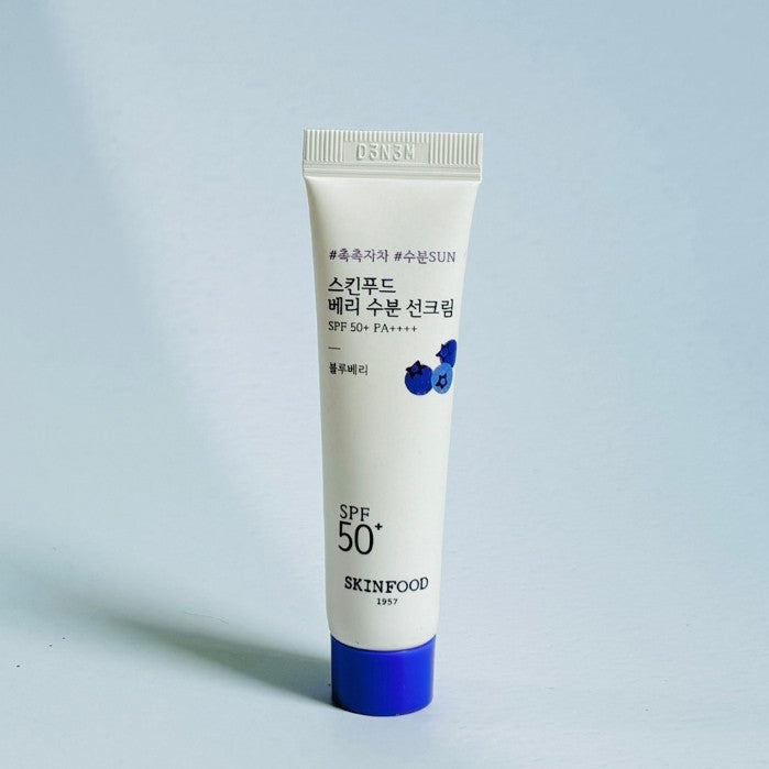 [MINI] SKINFOOD Berry Moisturizing Sunscreen SPF50+ PA++++ 15ml (3 Types)