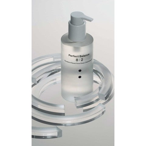 B : Lab Squalene Reset Pore Deep Cleansing Oil 200ml