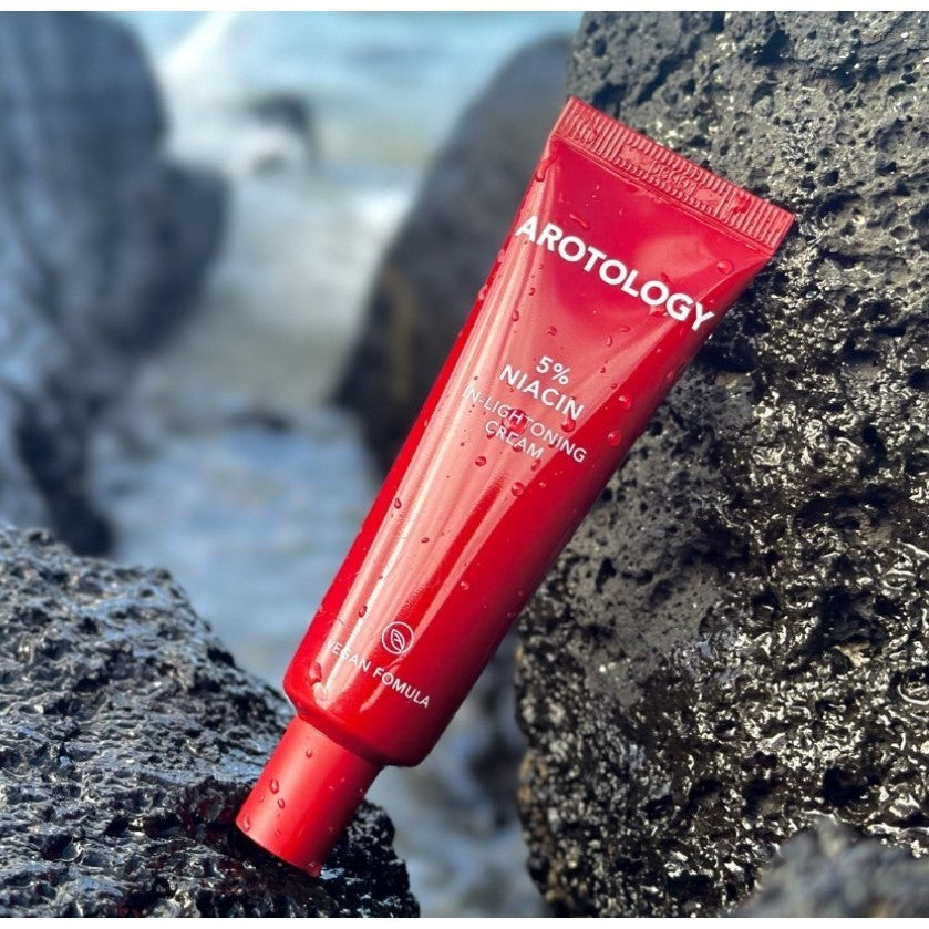 AROTOLOGY In- lightoning cream 50ml / 15ml