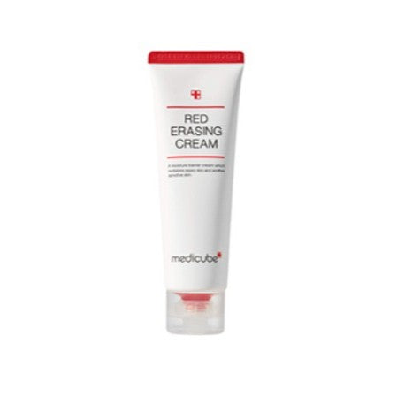 Tubo blanco de Medicube Red Erasing Cream con detalles rojos sobre un fondo blanco