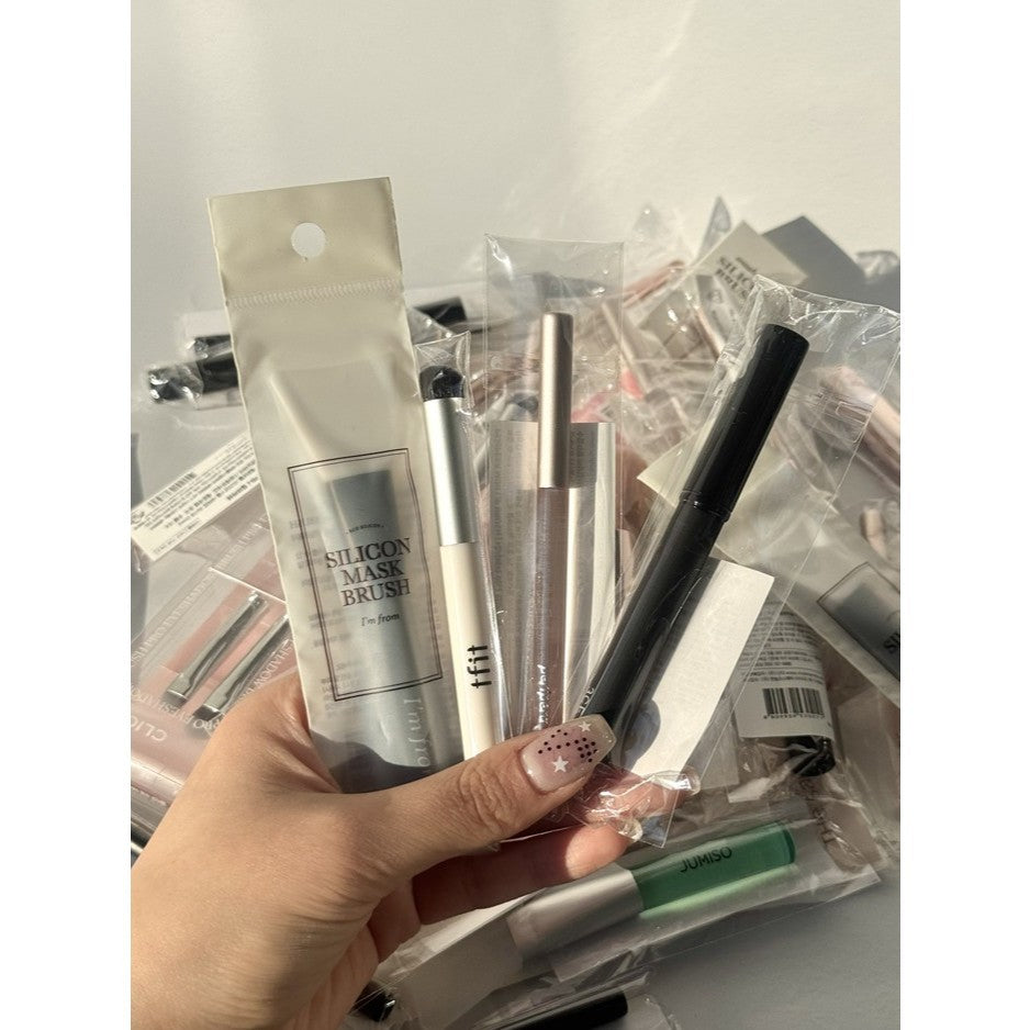 [Glory of Seoul] Korean Beauty RANDOM Brush 1ea (Not a Set)